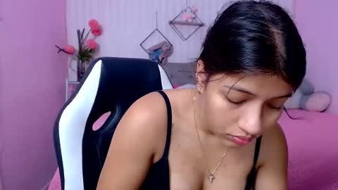 Zara online show from April 11, 12:09 pm