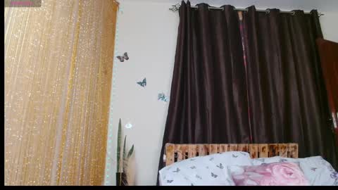 nicky online show from January 10, 8:07 am