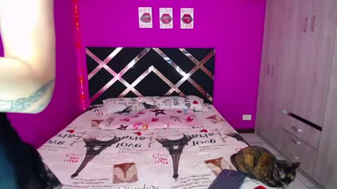 ZARA ANYELINA online show from March 6, 2:08 pm