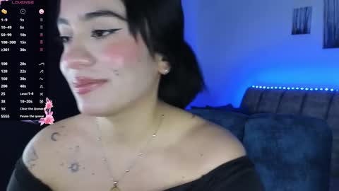 zaradames_ online show from November 29, 4:42 am