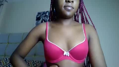 zariah online show from July 11, 9:29 pm