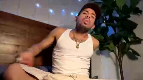 zayden online show from October 29, 7:54 am