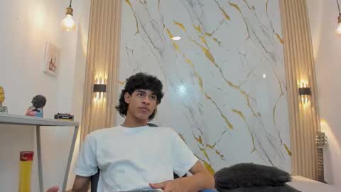 Zayn online show from March 19, 8:58 pm