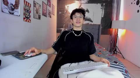 ZAYN online show from February 24, 9:29 pm