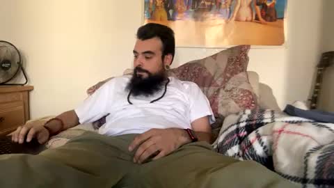 Zeak online show from December 7, 7:27 pm