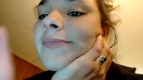 KENDAL Kaylee online show from February 26, 6:26 pm