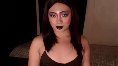 zemi_max online show from April 8, 10:07 am