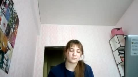 zeniabrossoit online show from May 15, 11:18 am