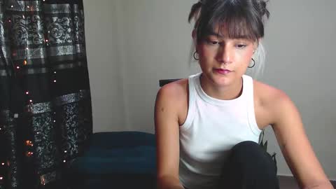 Snapshot of zero__o chatting on February 18, 2:38 am ZERO online show from February 18, 2:38 am