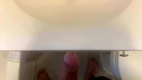 zerotwo5 online show from October 6, 1:01 am