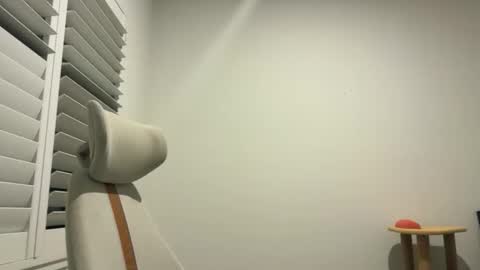 zeroventure online show from April 2, 11:28 am