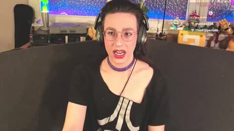 zesty_peach online show from March 12, 1:09 am