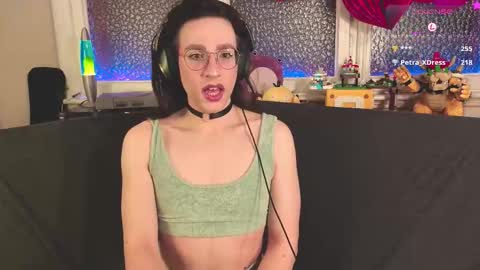 zesty_peach online show from March 5, 2:20 am