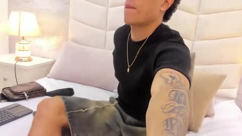 Sebas online show from November 9, 4:16 am