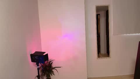 Zhara online show from March 11, 12:30 pm