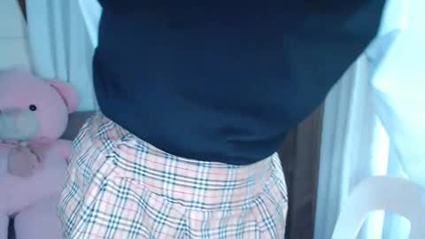 im your lovely zhaviabigcock here online show from January 28, 5:03 pm