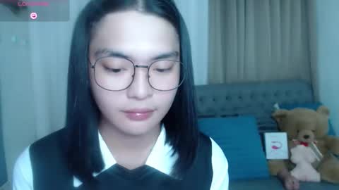 im your lovely zhaviabigcock here online show from June 4, 3:34 am