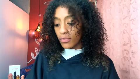 Zia Green online show from January 25, 12:16 pm