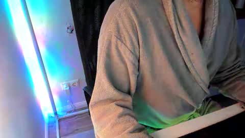 ziemlichflutschig online show from September 17, 4:05 am