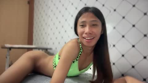 Zinnia nics online show from February 3, 2:21 pm