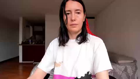 Snapshot of zoe_jeane_beker chatting on September 10, 8:43 pm ZOE online show from September 10, 8:43 pm