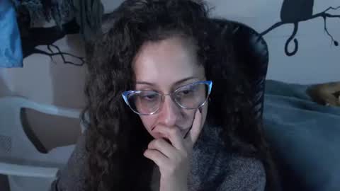 Zoe Koller online show from April 15, 1:36 pm