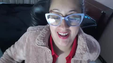 Zoe Koller online show from September 24, 1:51 pm