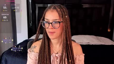 Zoe online show from October 5, 3:08 pm