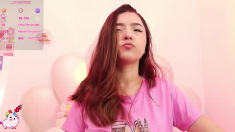 zoewillian online show from May 24, 12:40 am