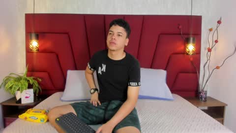 Zoey  Jayden online show from May 27, 4:09 am