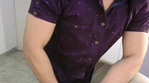 Snapshot of zohan_haidar chatting on September 28, 1:03 am ZohanMohamed online show from September 28, 1:03 am
