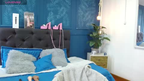 CALL ME    Z O H E T  online show from April 23, 2:51 pm