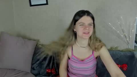 Zoriana online show from January 6, 9:30 pm