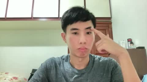 Z online show from April 14, 2:42 pm