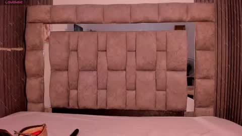 Zuly  online show from October 15, 6:53 pm