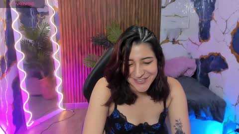 zyra_tay online show from May 21, 2:12 pm