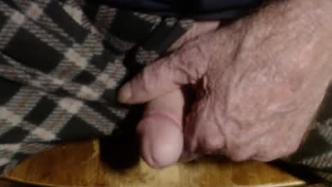 ZZ online show from November 17, 1:24 pm